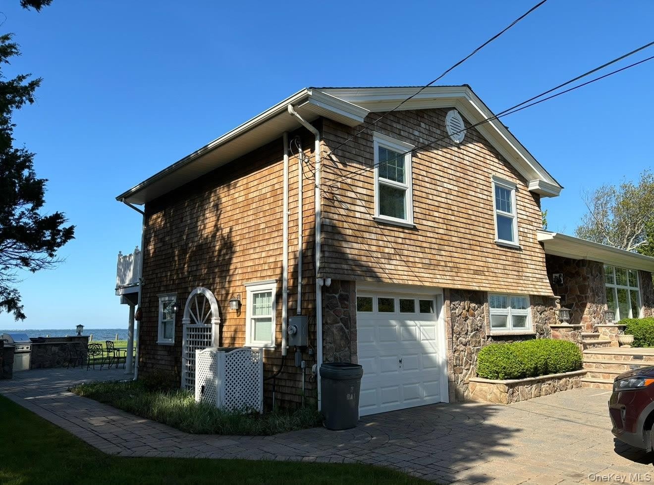 8 Bay Road – photo 3