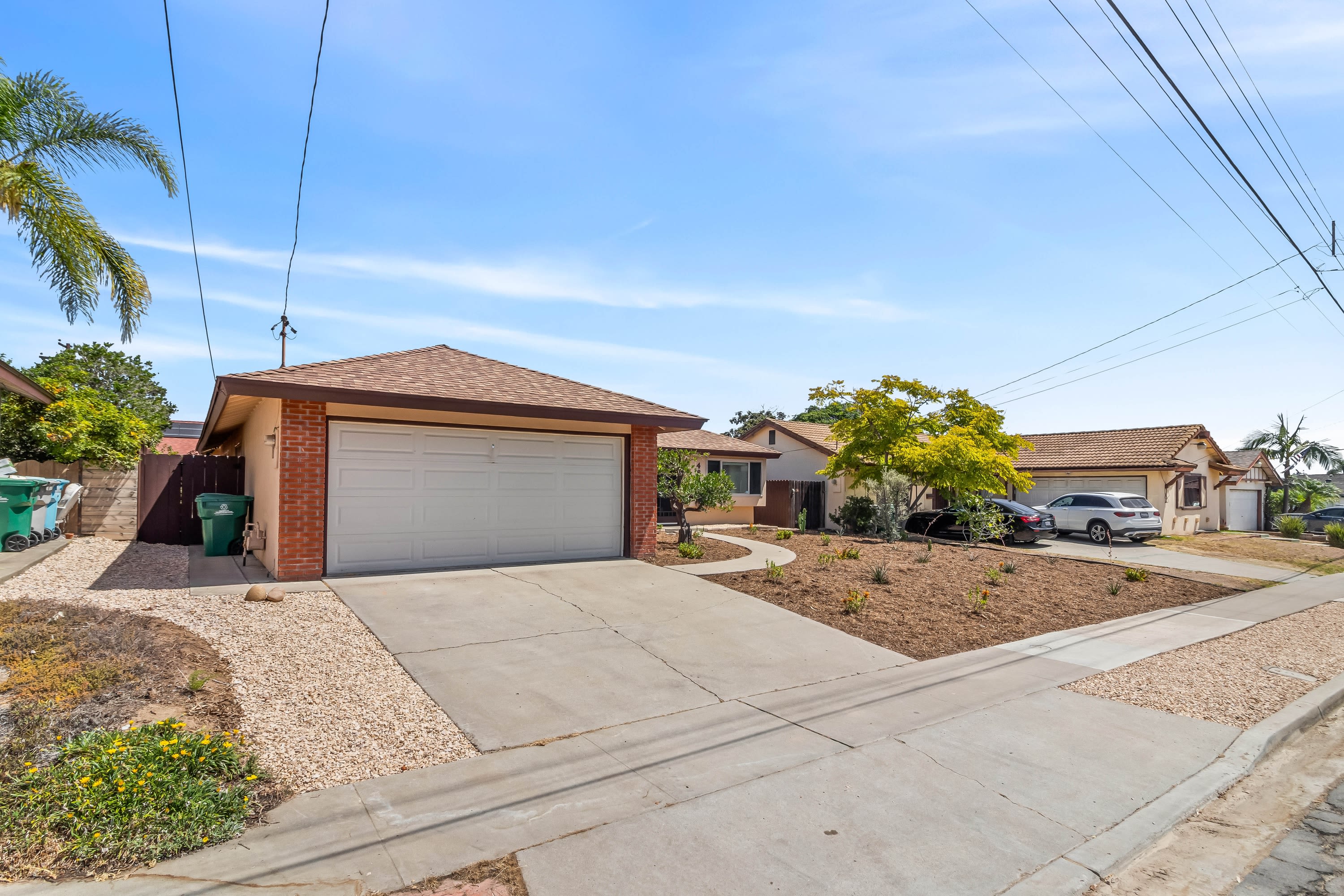 4820 Cobb Drive – photo 1