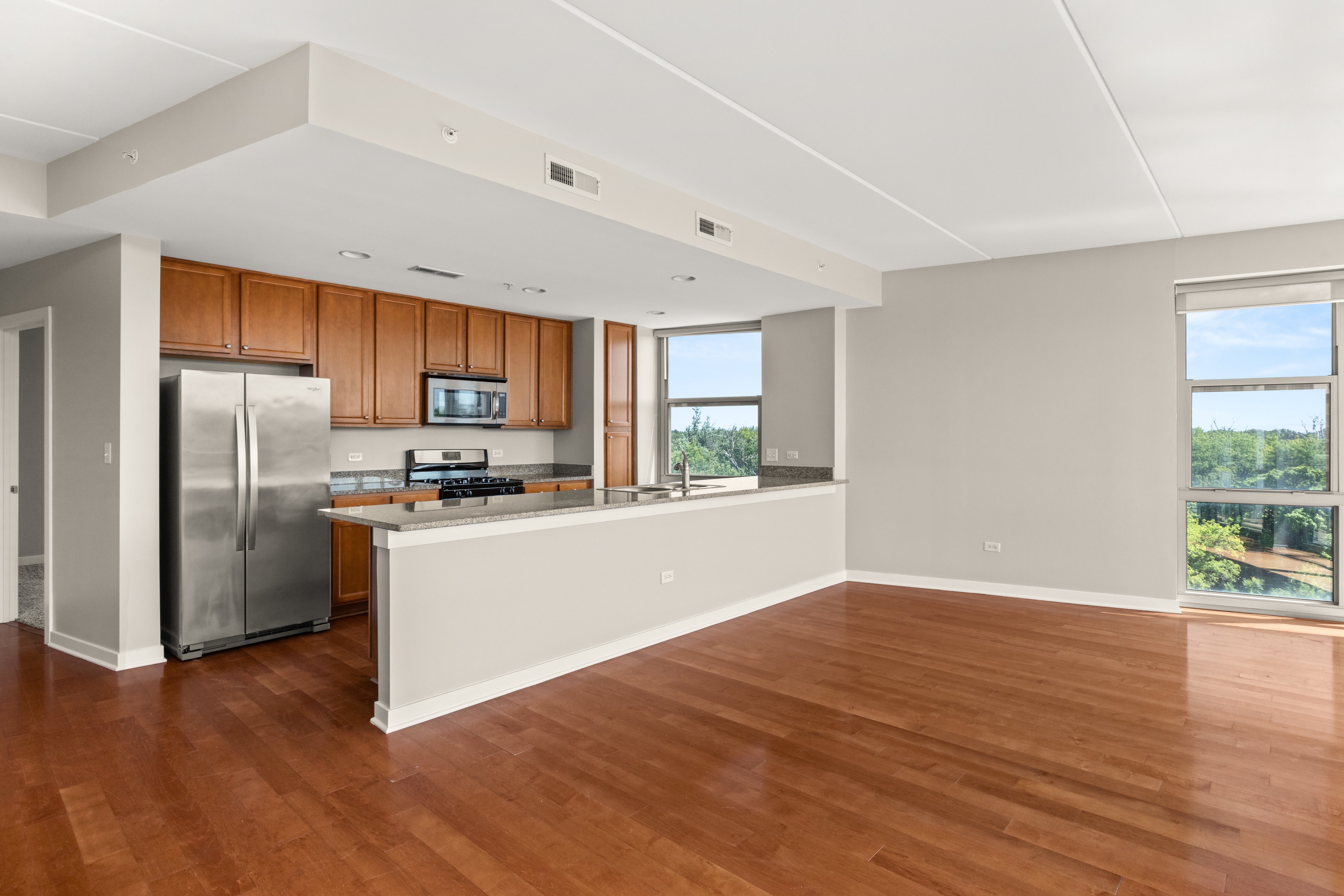 Kingston Pointe Apartments – photo 5