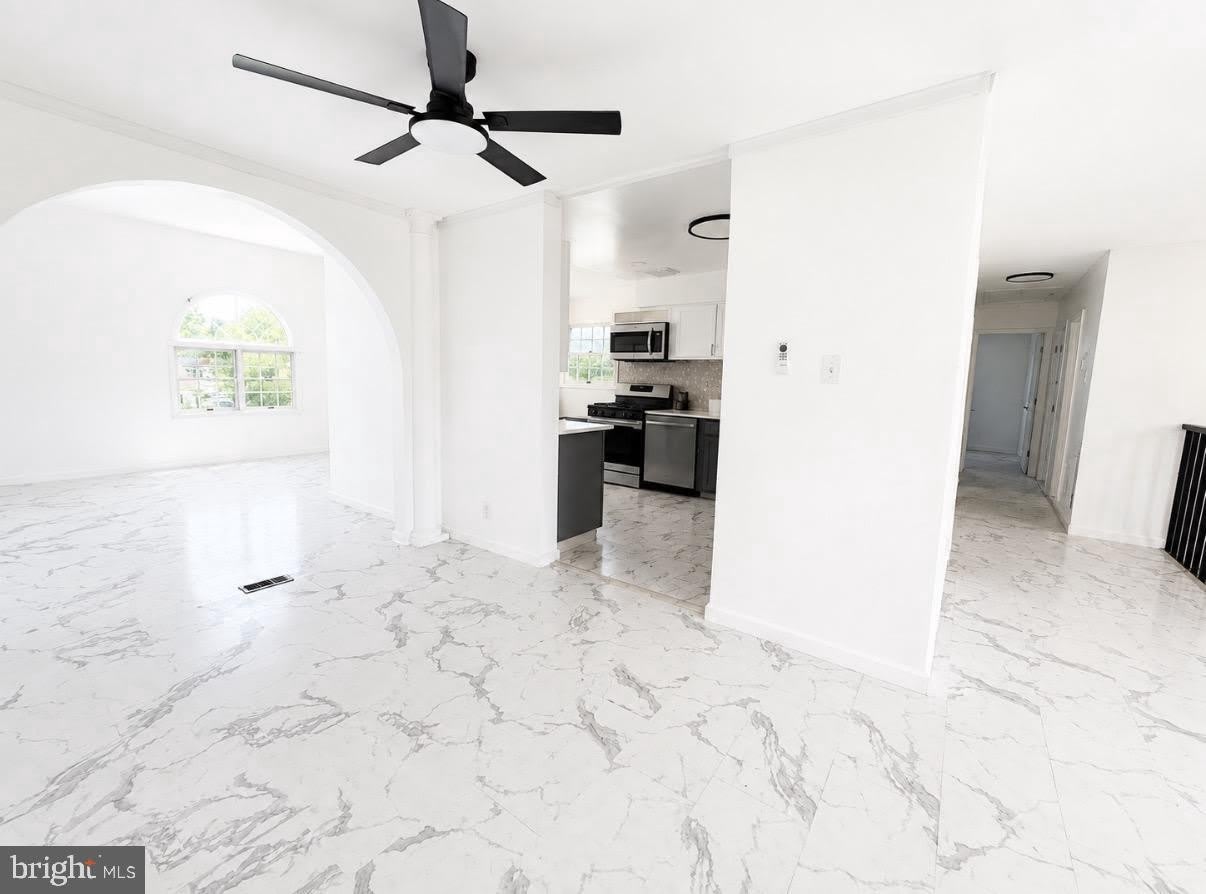 610 OGDEN Drive – photo 5