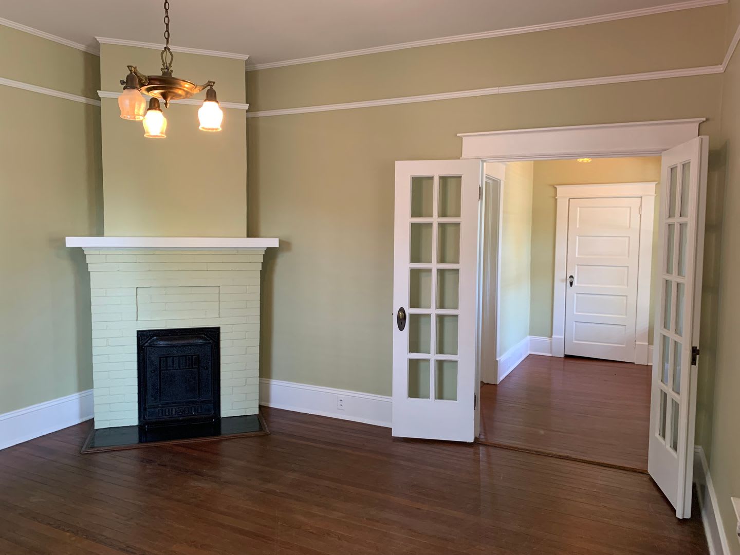 110 N Hilliard St – photo 4