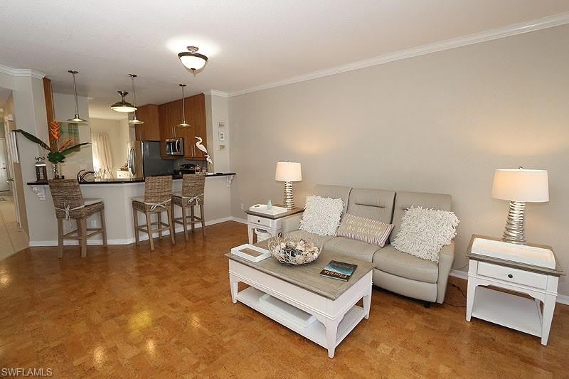 7058 Barrington Cir – photo 2