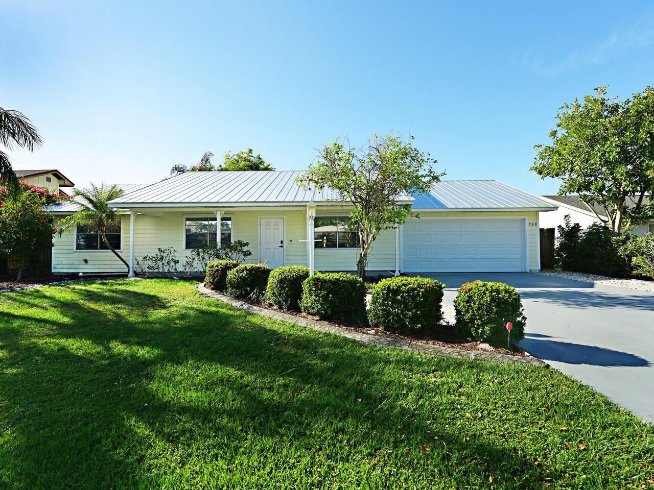 598 NE Maranta Terrado – photo 2