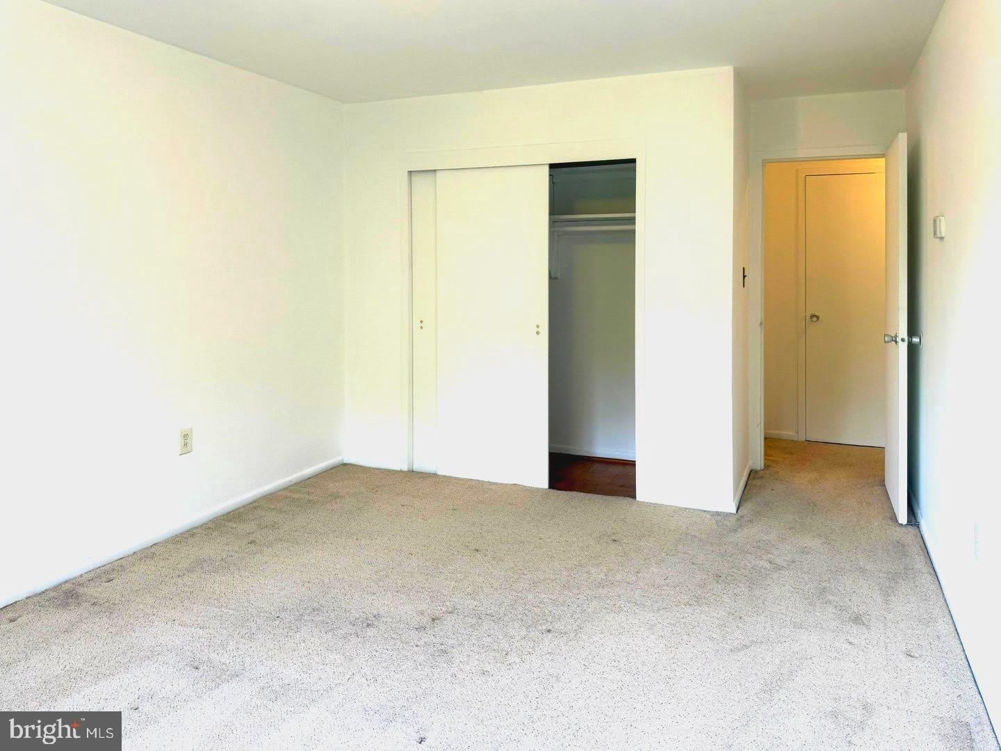 200 N MAPLE Avenue – photo 3