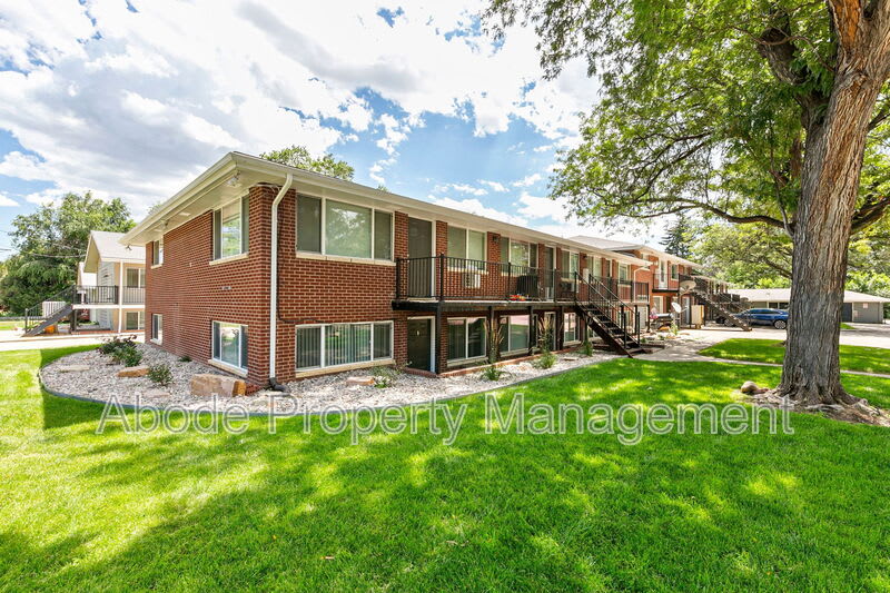 464 West 10th Street – photo 3