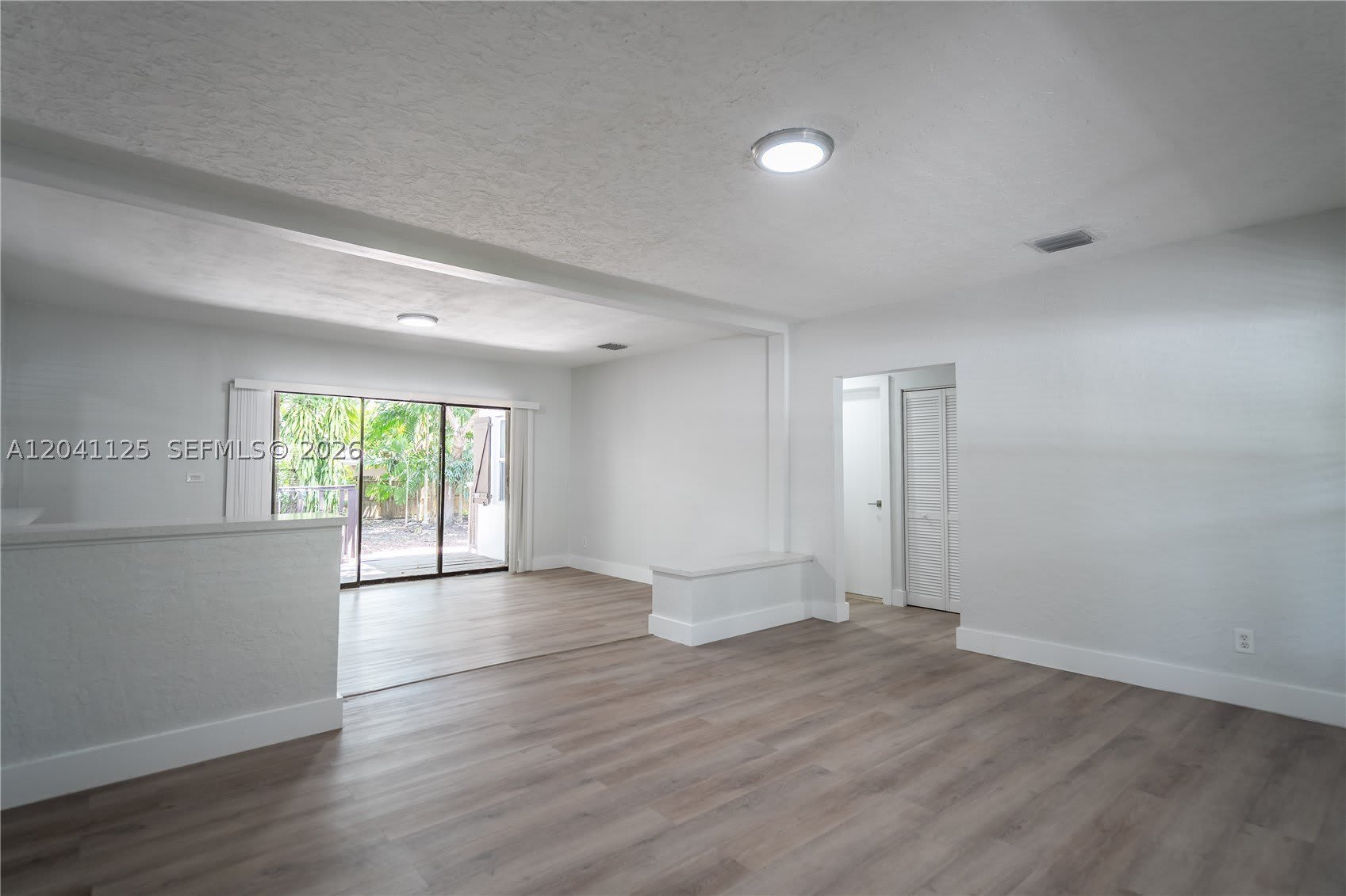 1691 NE 143rd St – photo 3