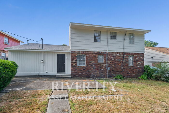 3108 Wickham Drive – photo 3