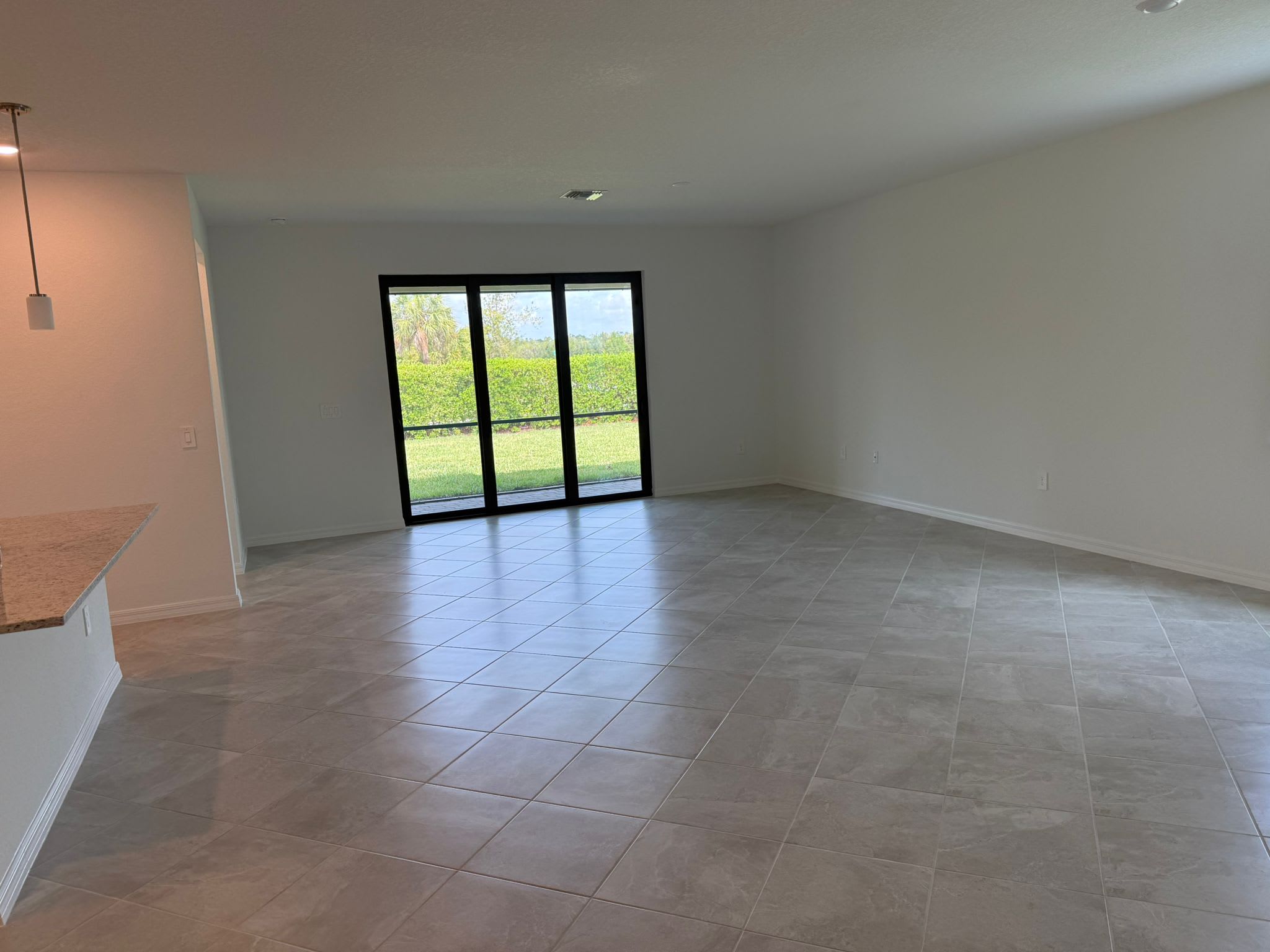 2017 Gardenia Ave – photo 5