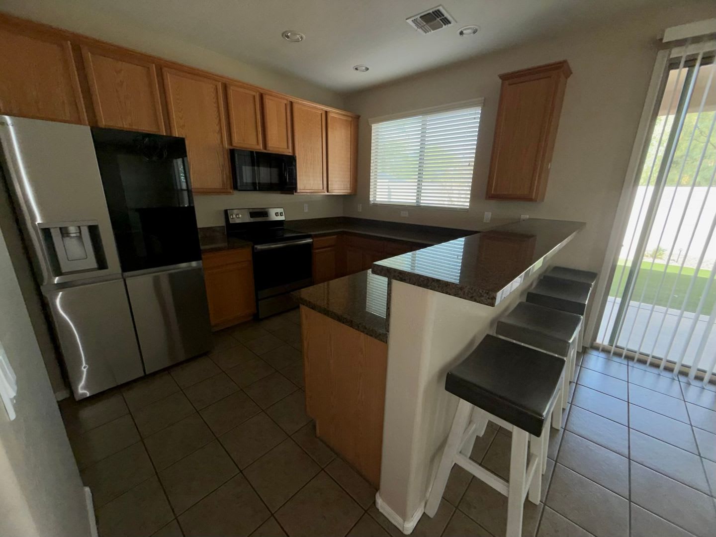 Beautiful Surprise Home with large loft and extra living room space – photo 5
