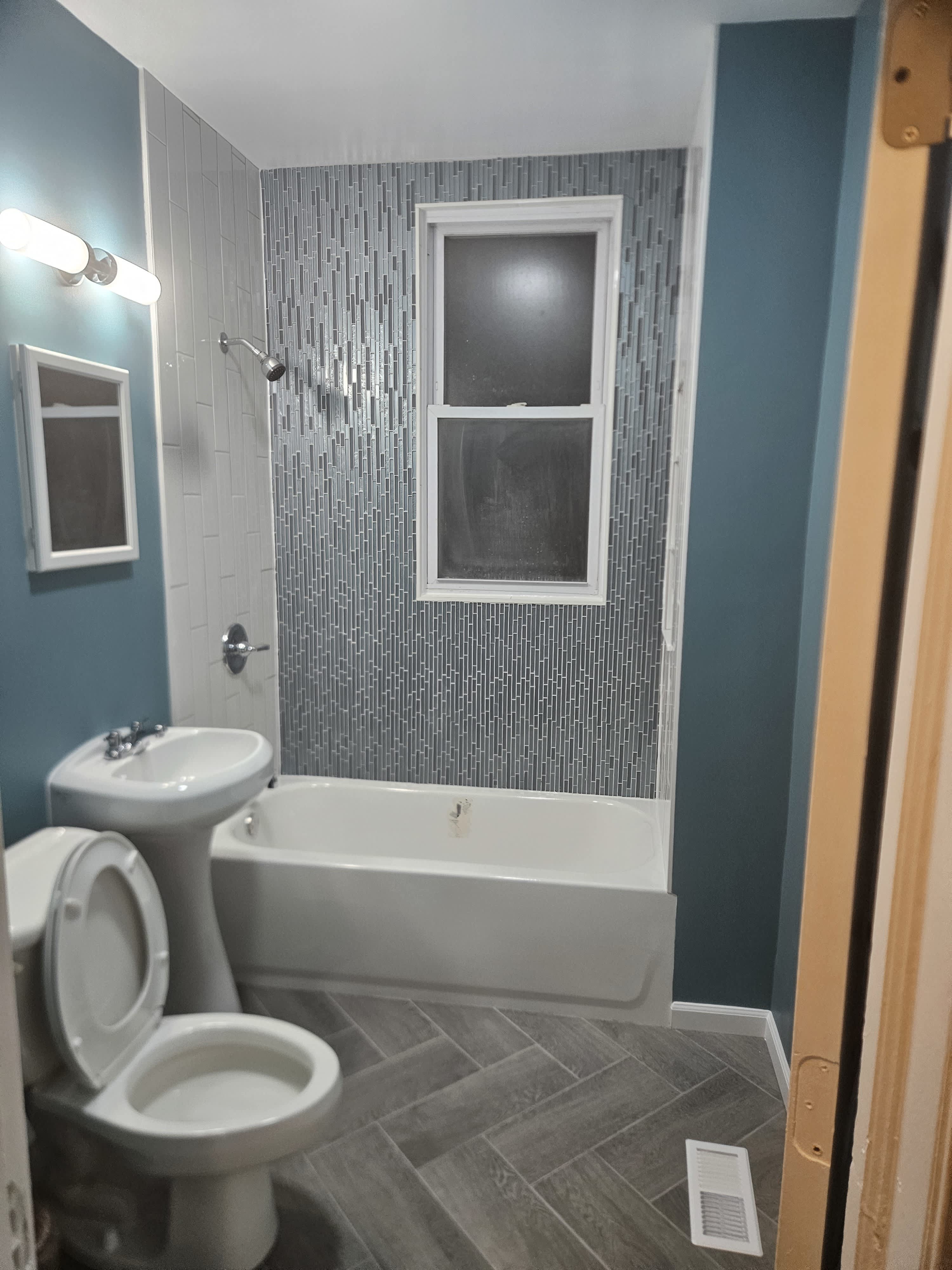 1540 West 71st Street – photo 5