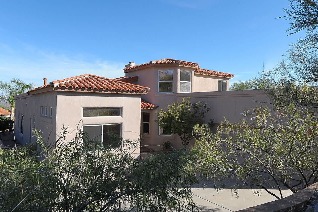 5677 N Placita Paisaje – photo 2