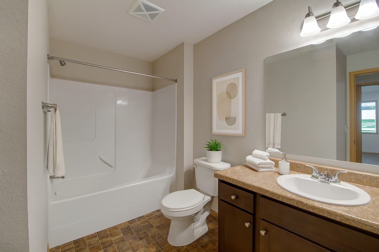 Pheasant Ridge I Apartments – photo 4