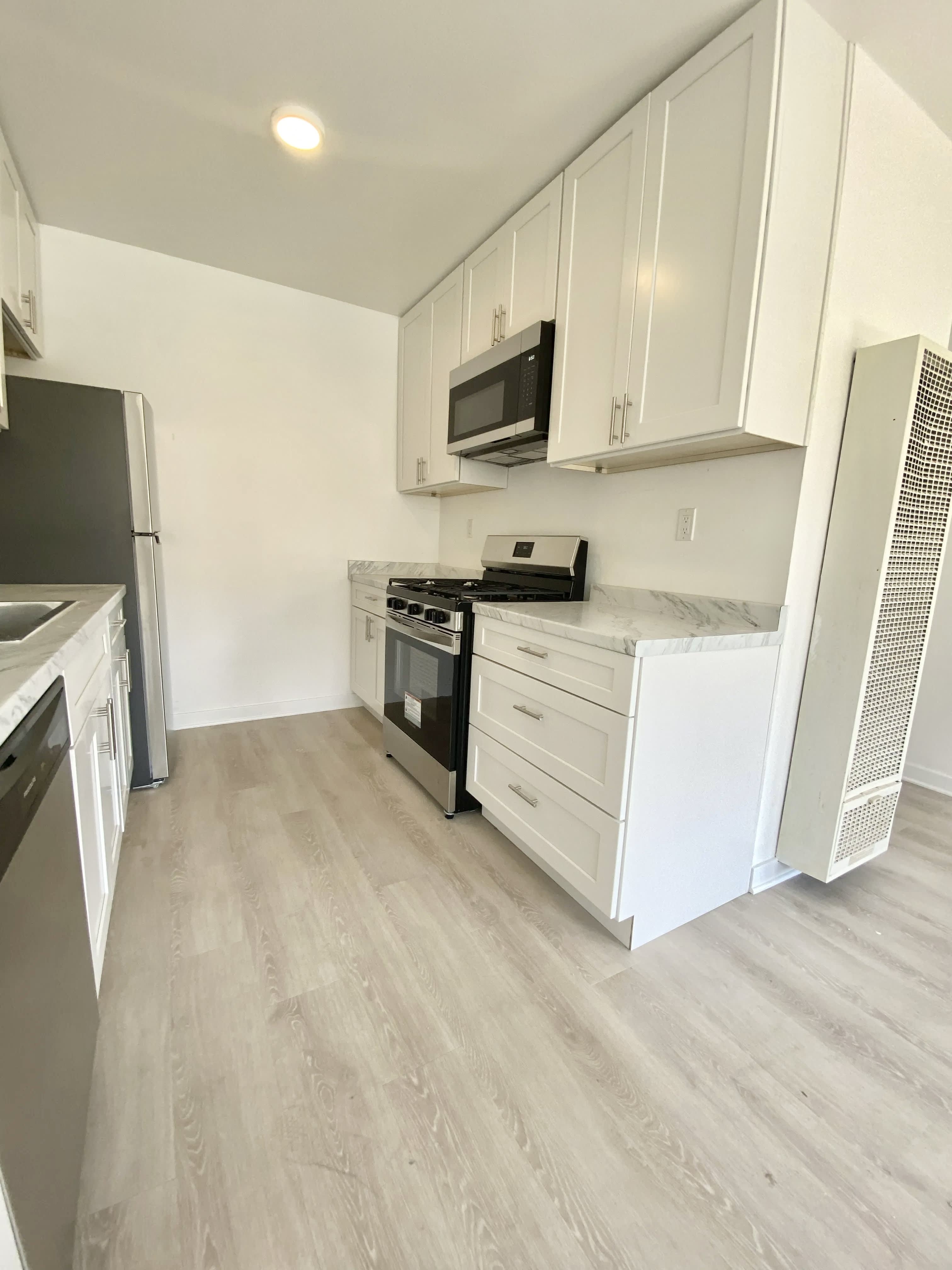 1534 10th St – photo 2