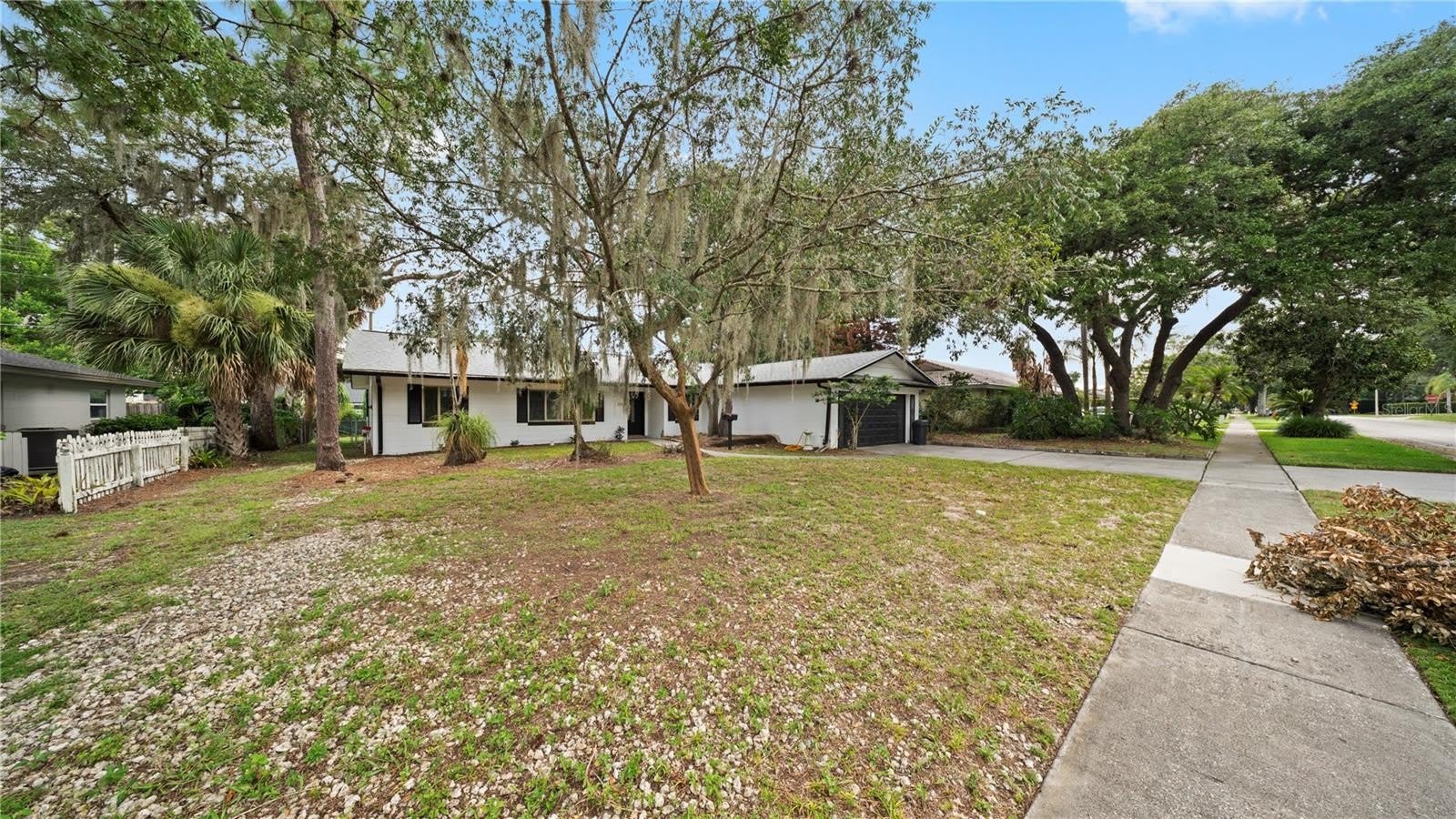 2662 DERBYSHIRE Road – photo 2