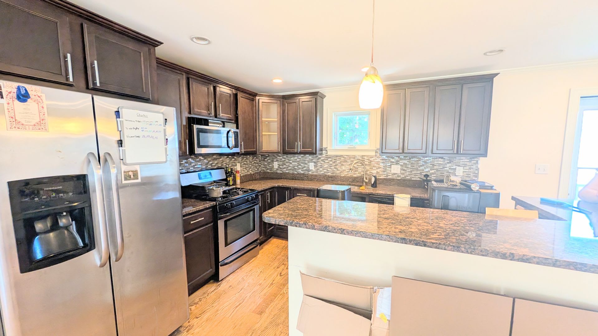Spacious Townhouse 4 Bed 3 5 Bath Unit In Brighton With Garage Parking – photo 2