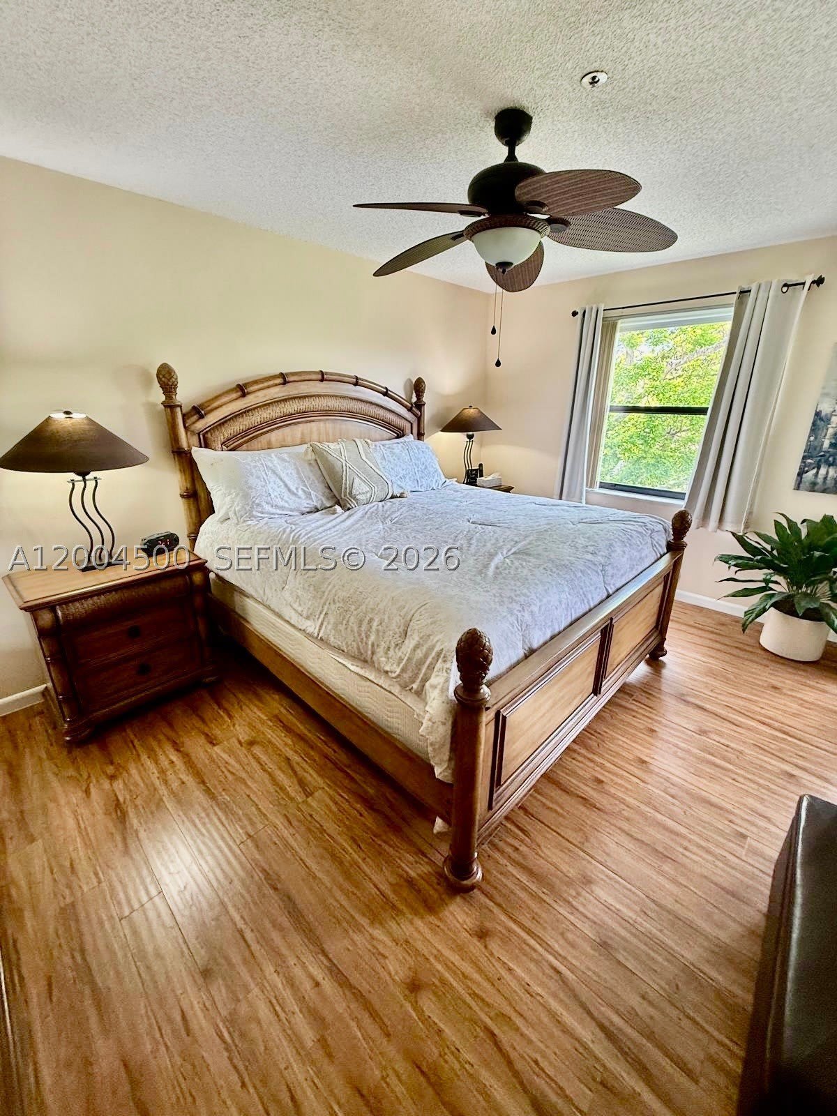 5155 Europa Dr – photo 2
