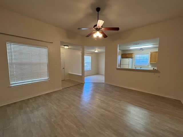 3740 Oldenburg Lane – photo 2