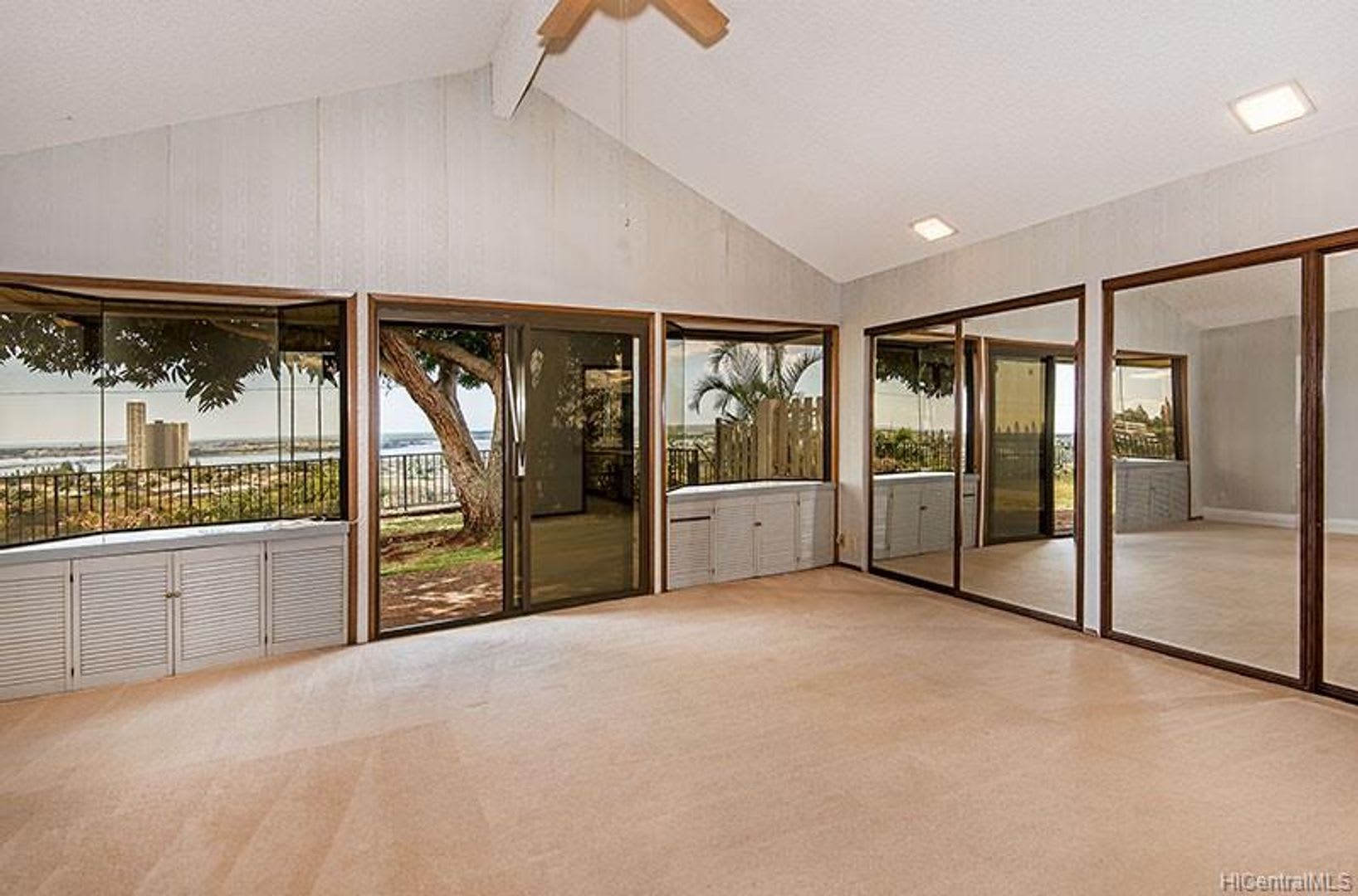 Royal Summit Home – photo 5