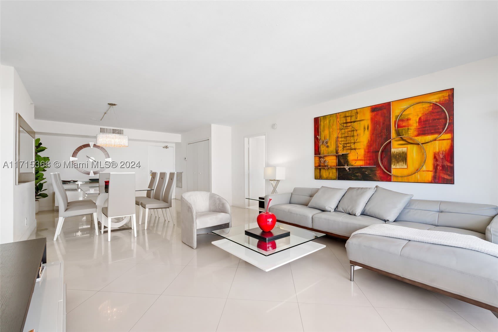 9195 Collins Ave – photo 4