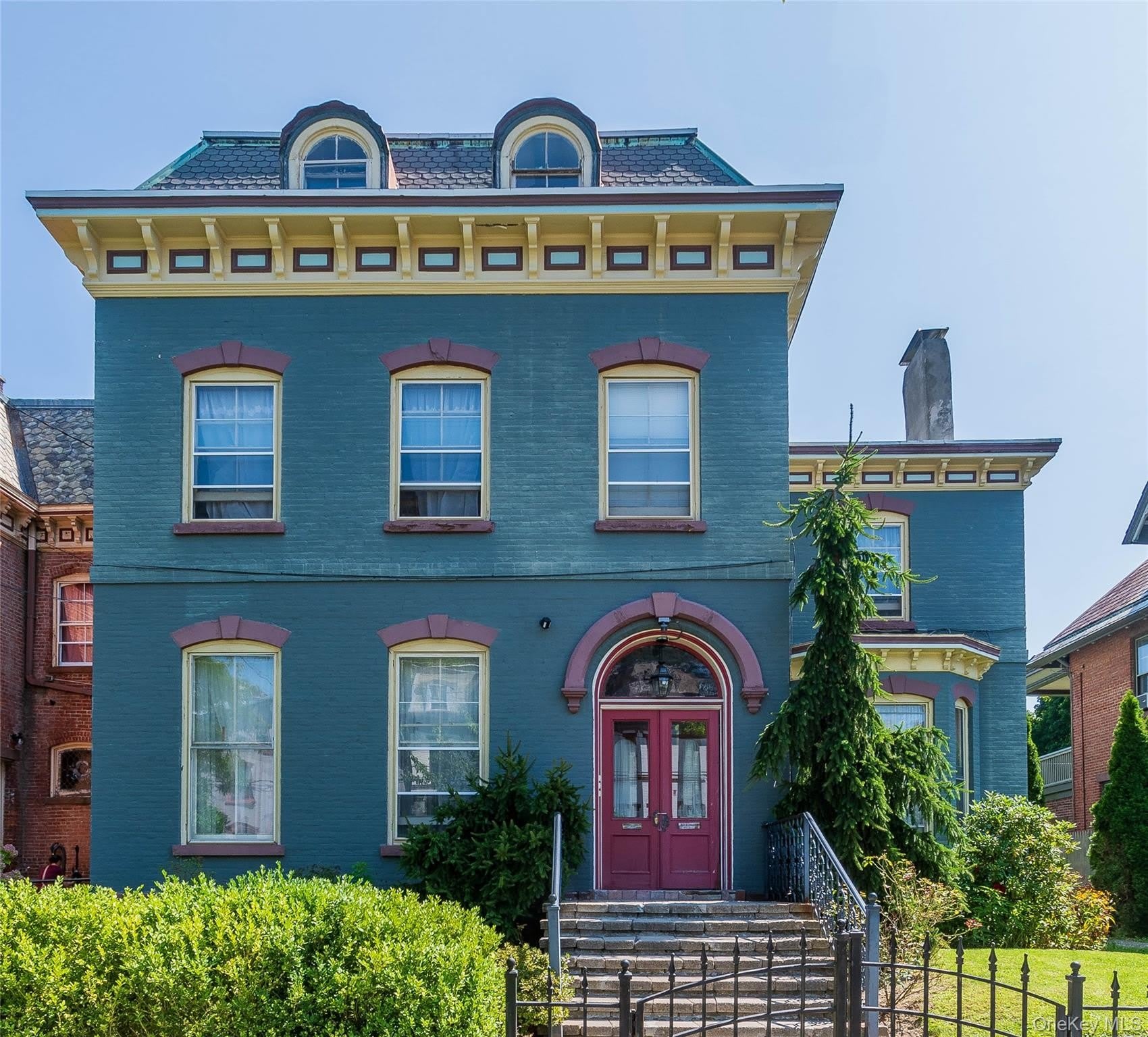 266 Grand Street – photo 1