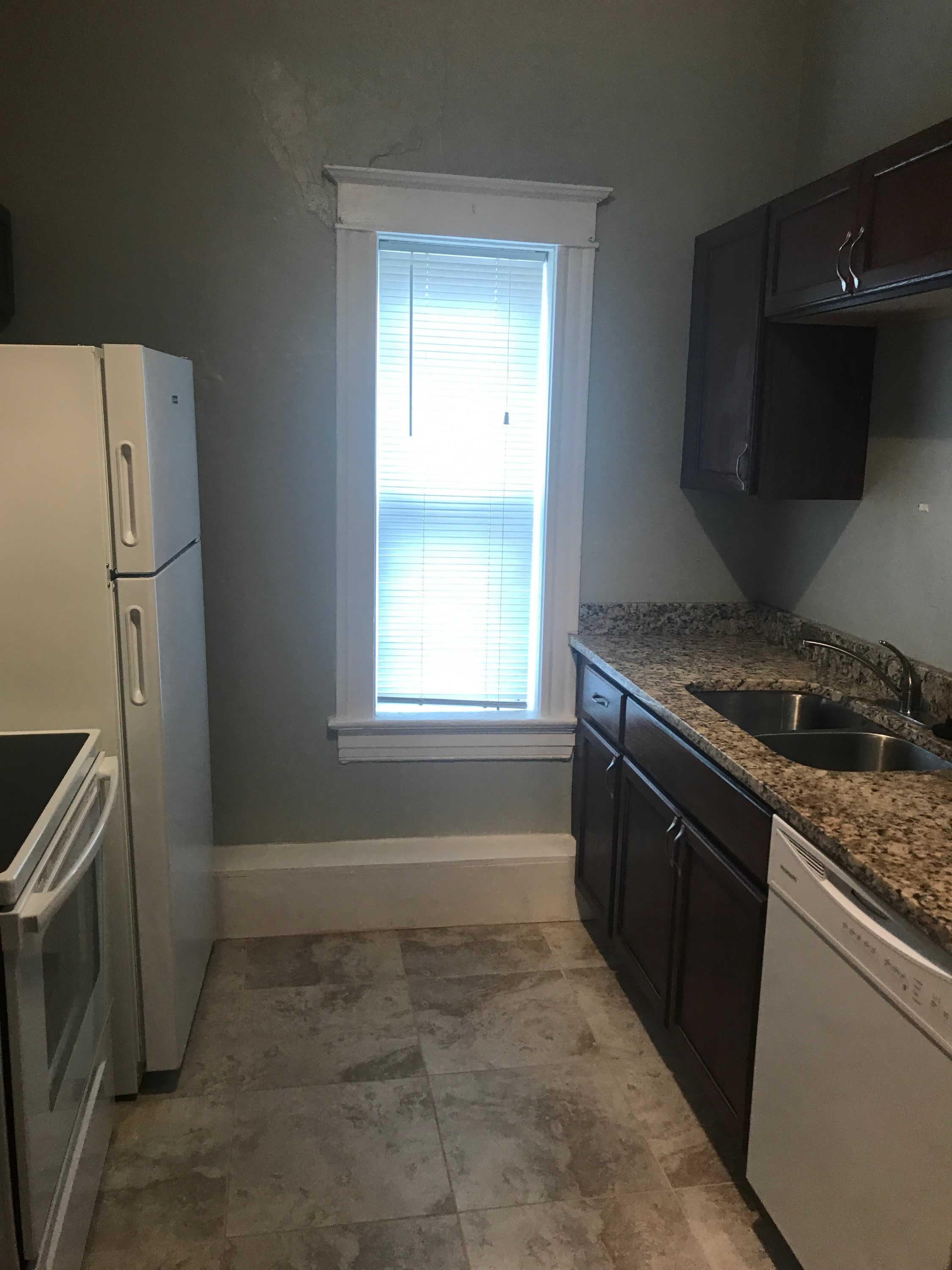 6009 Waterman Boulevard – photo 3