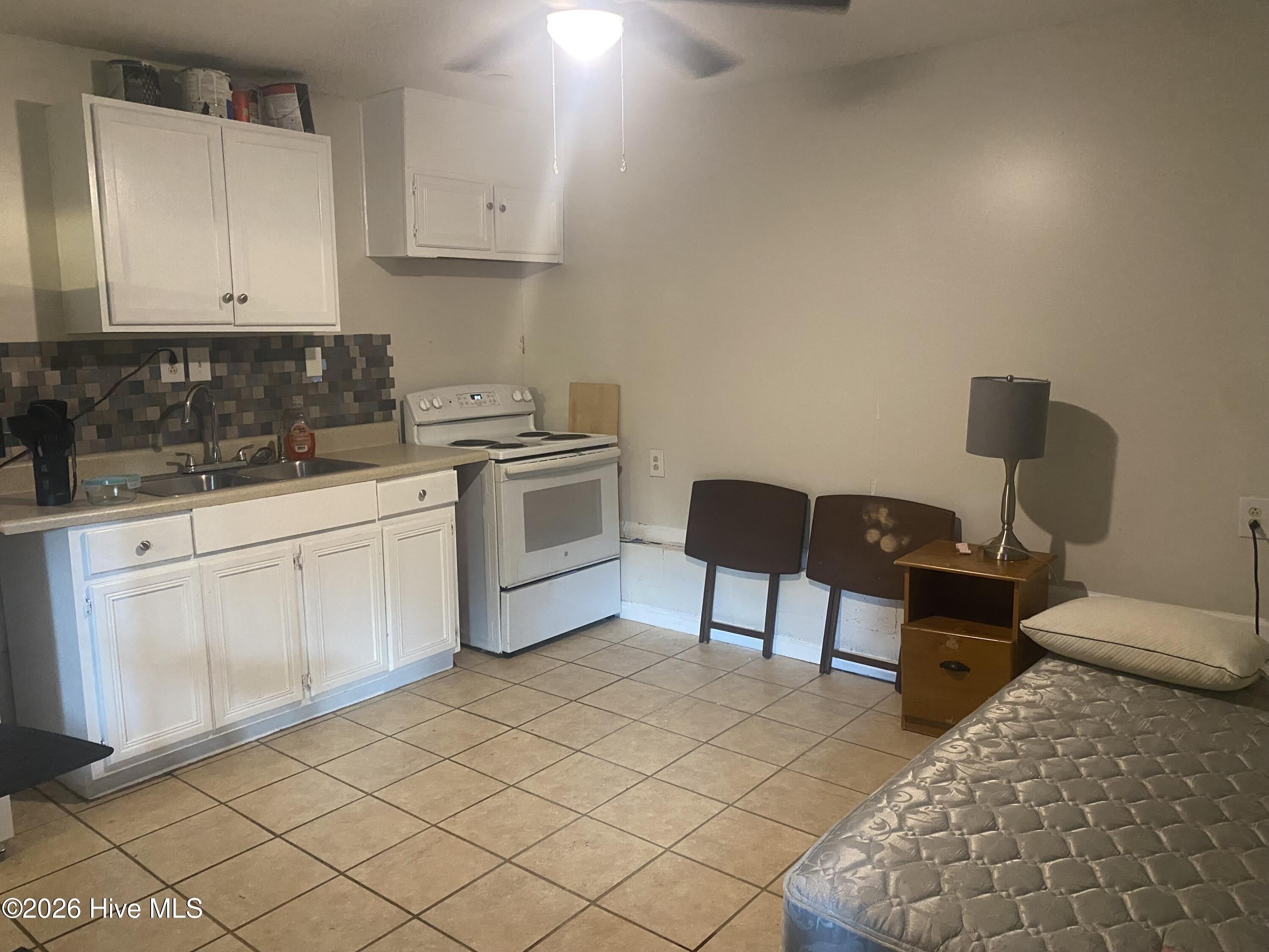 2042 Fernwood Circle – photo 3