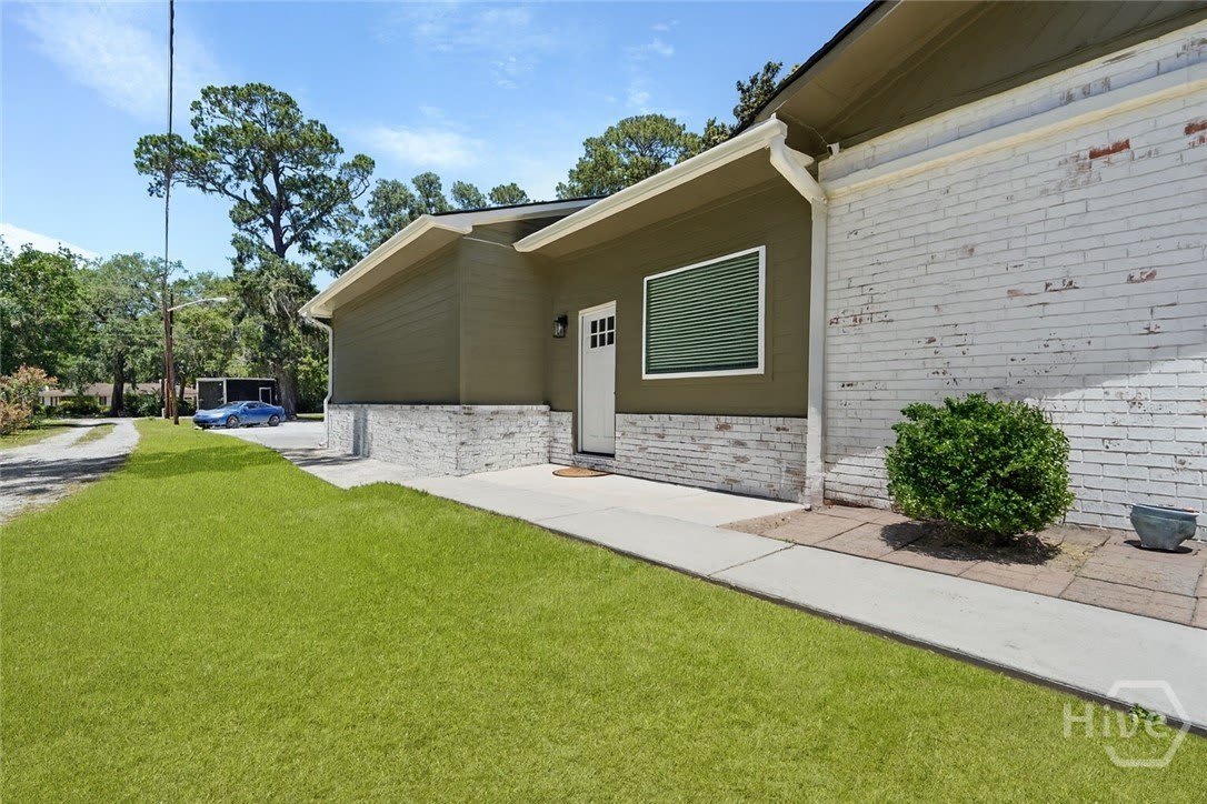 1112 Walthour Road – photo 3