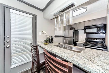 Azure Urban Living – photo 2