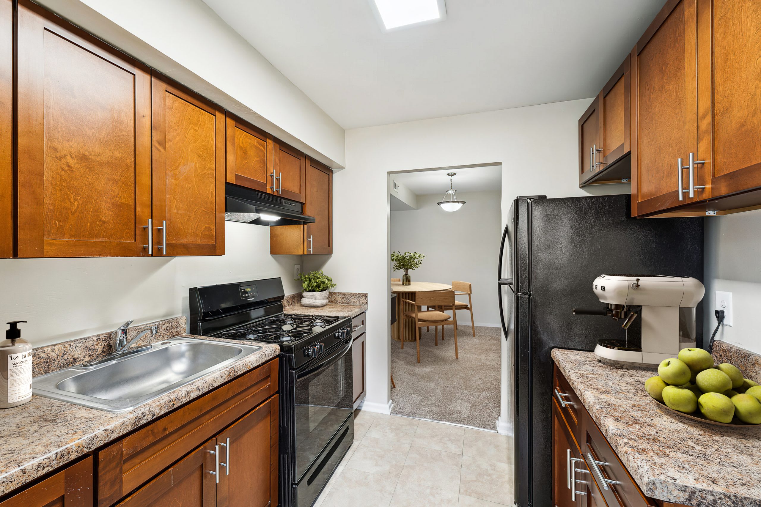 Pleasant House – photo 2