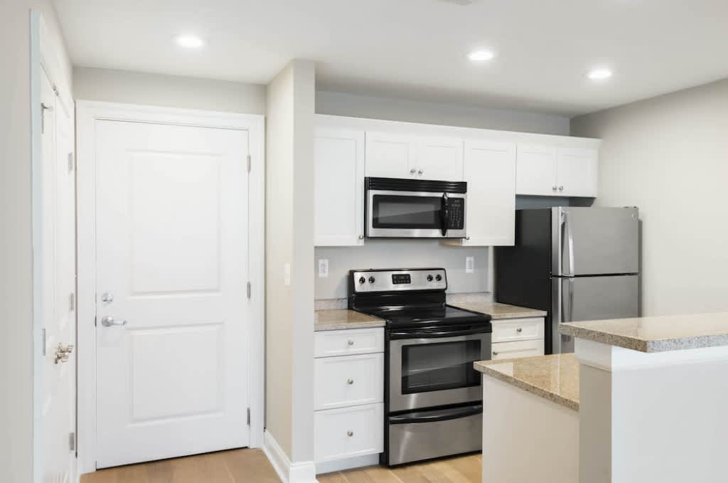 Cherry Street Condominiums – photo 4
