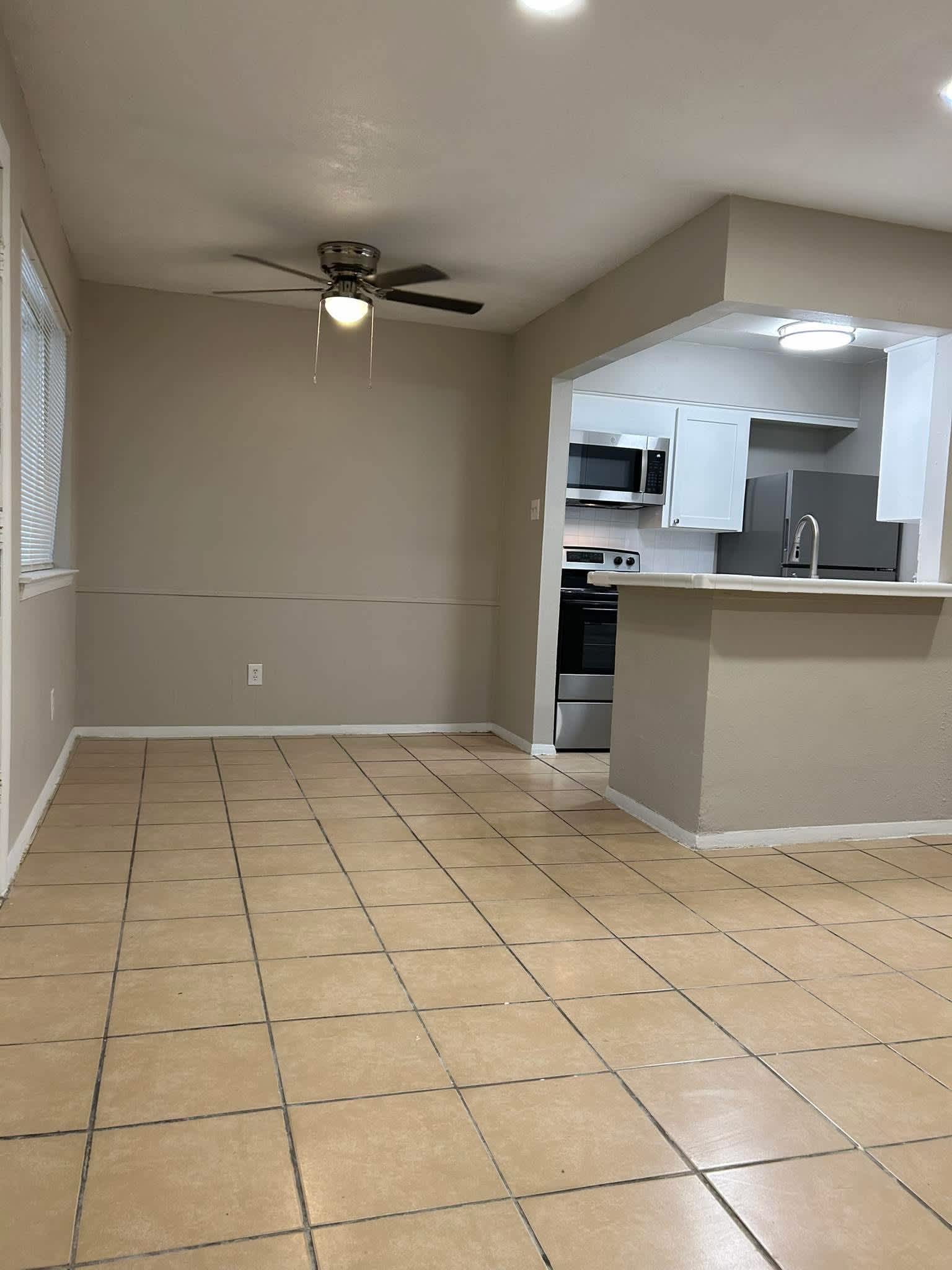 Oak Park – photo 1