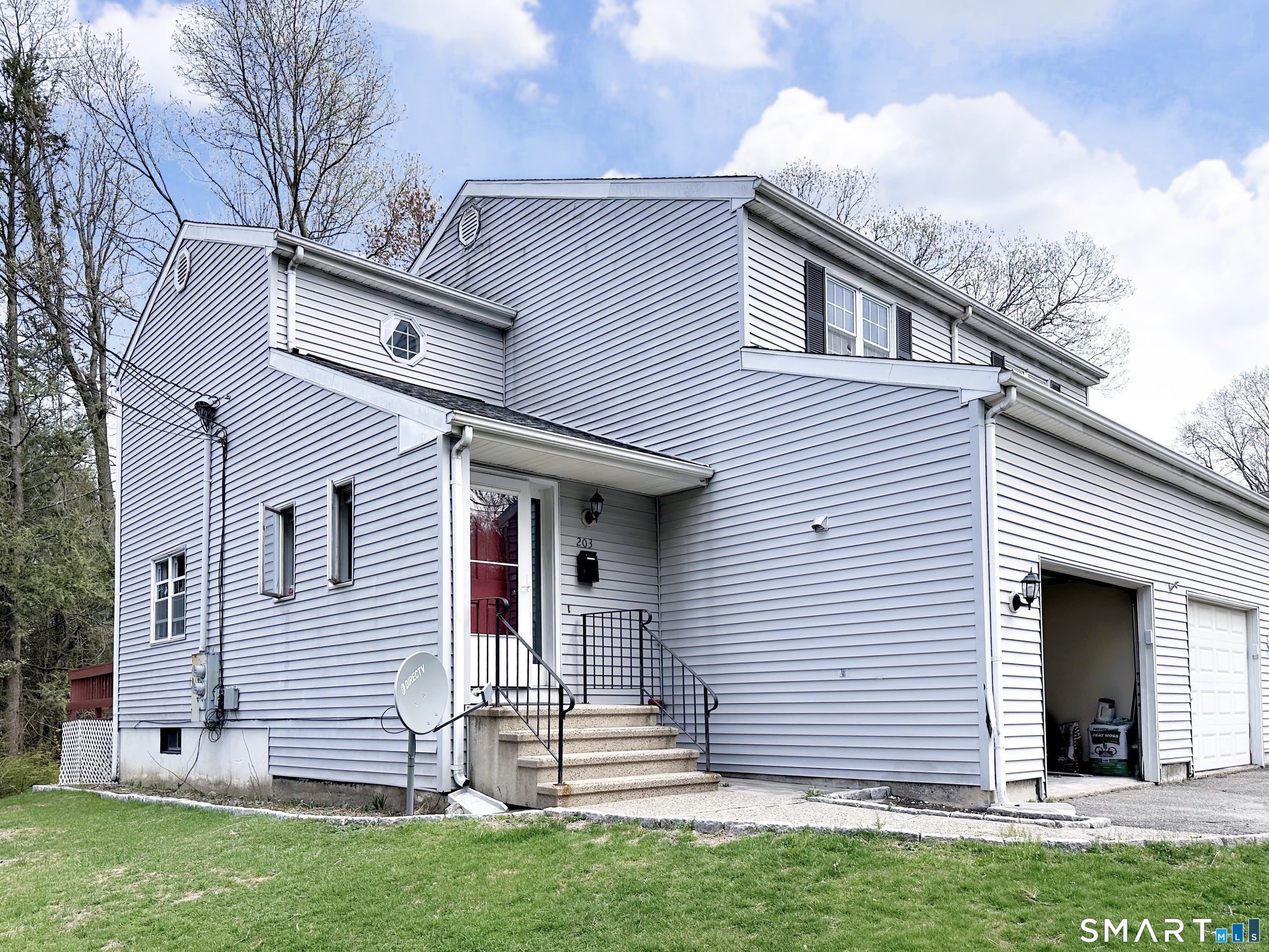 203 Capewell Avenue – photo 4