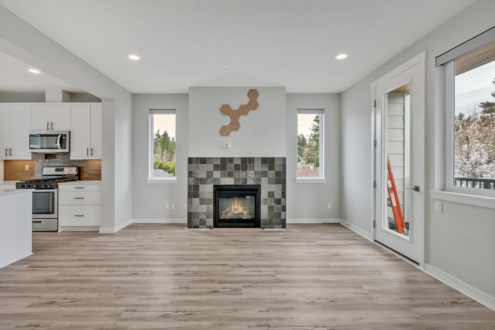 3Bed 2 5 Bath Modern Comfort Meets Elegant Design – photo 5