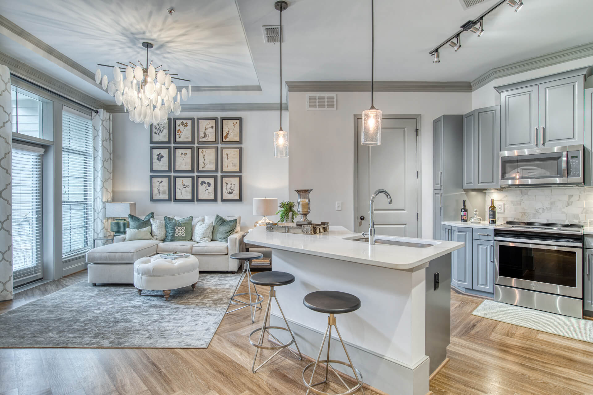 Windsor Chastain – photo 5