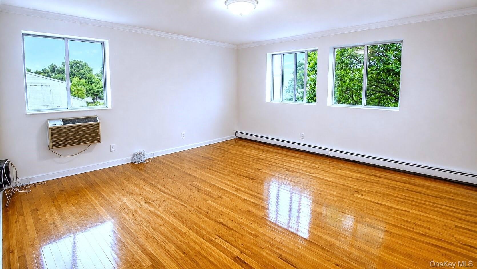 81-64 102nd Avenue – photo 2