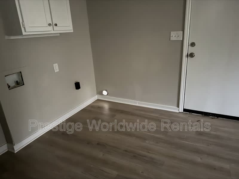 2708 Lumpkin Court – photo 3