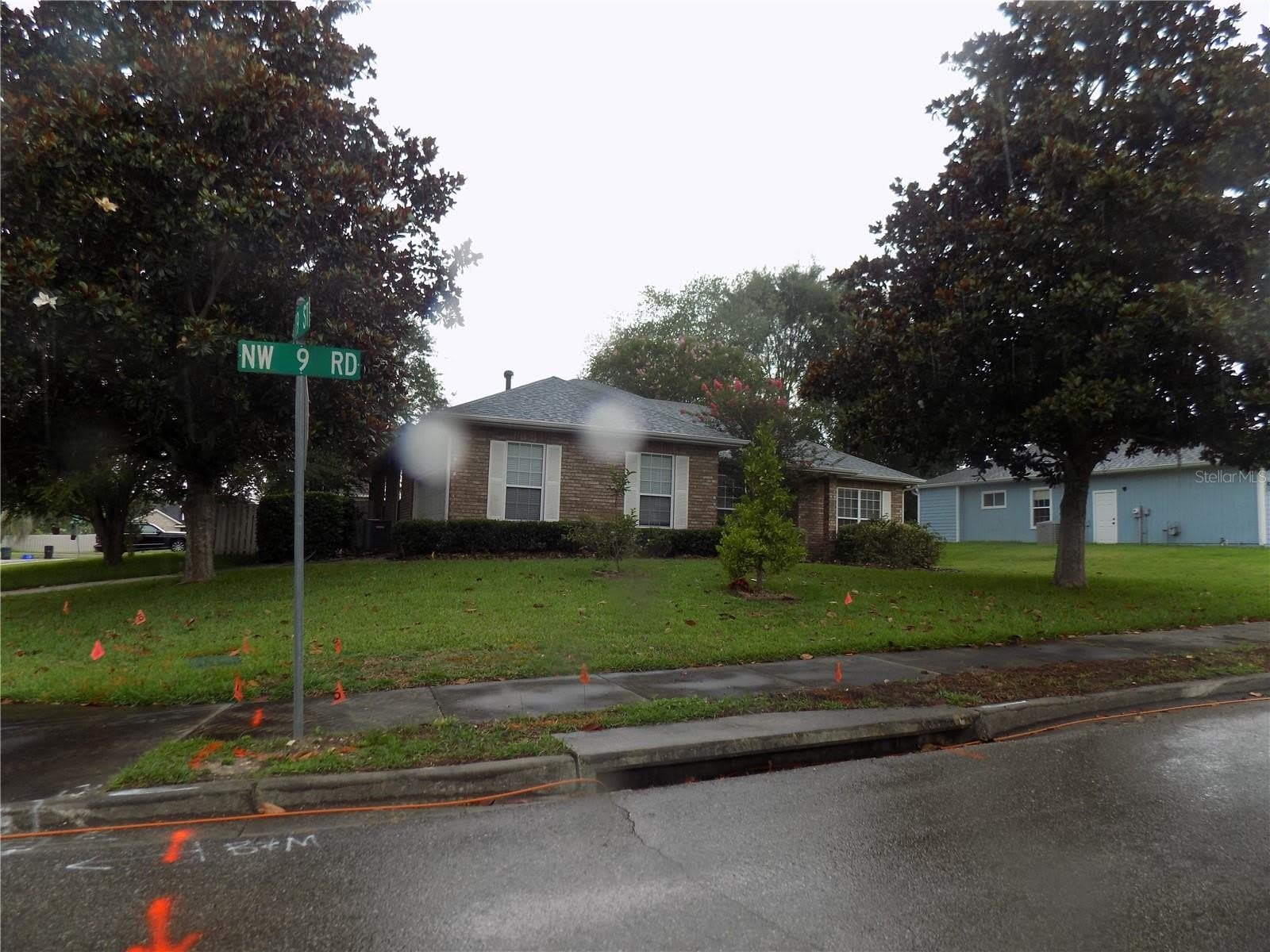 11903 Nw 9Th Road – photo 2