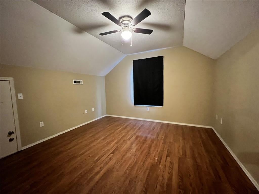 1629 N Saddlehorn Avenue – photo 4
