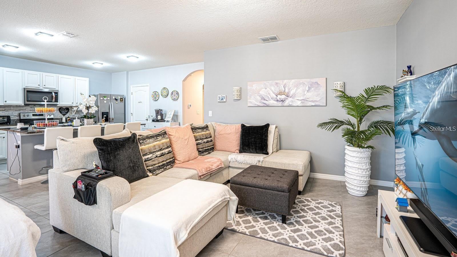 1610 SPRAY Terrace – photo 3