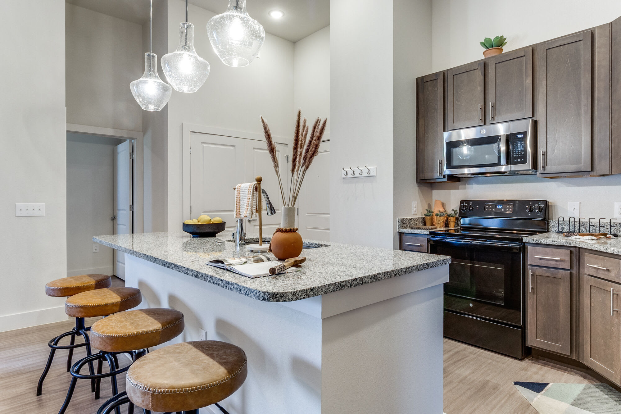 Embree Eastside By Palladium – photo 2