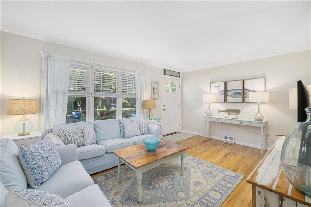 133 Carroll Avenue – photo 5