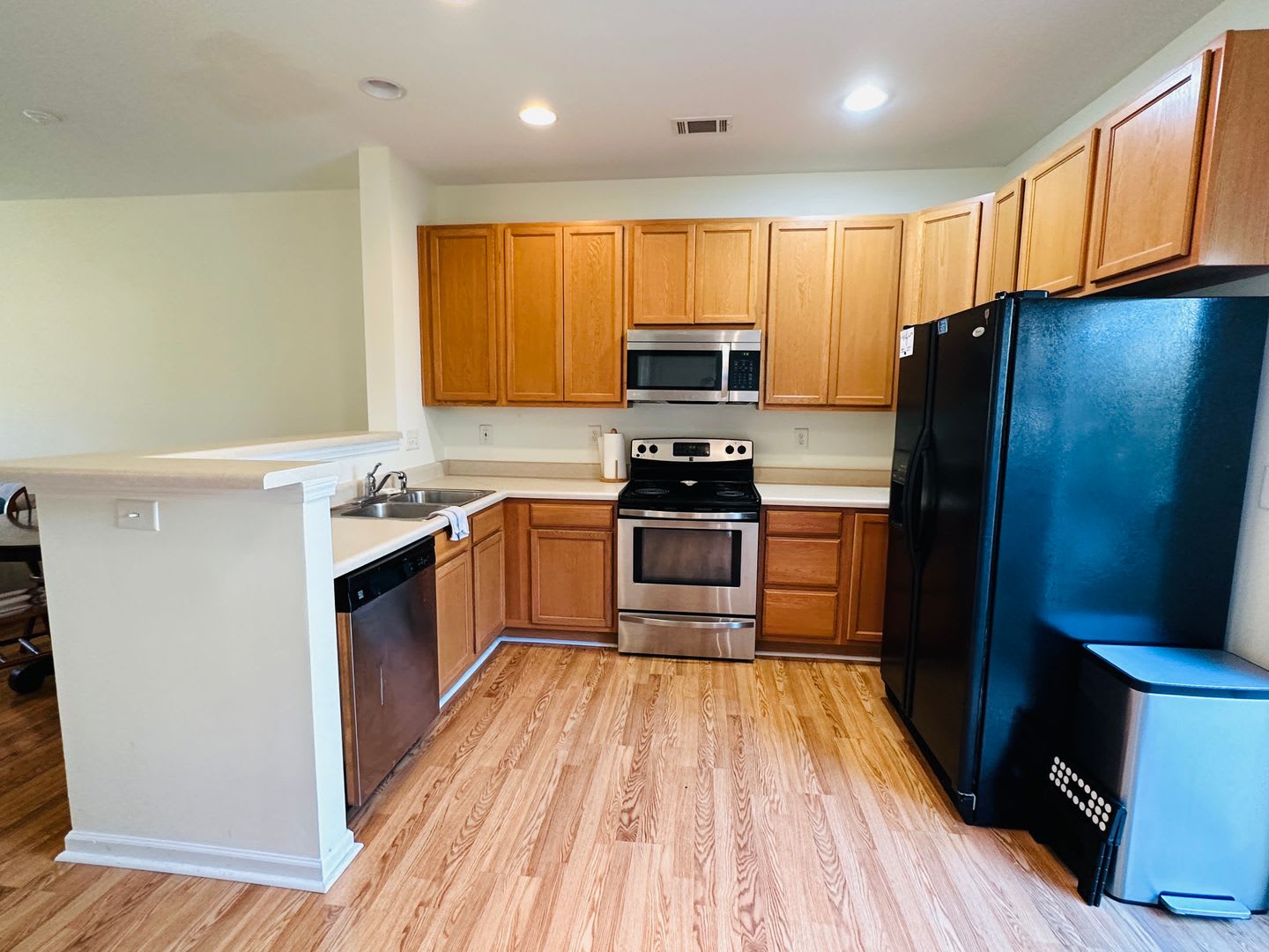 Two bedroom townhome with one car garage – photo 3