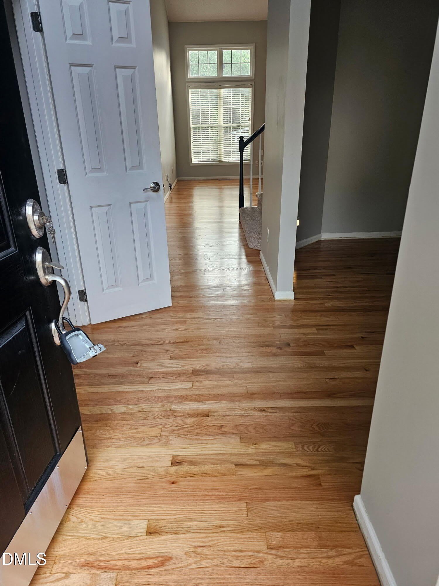 100 Castlebury Creek Court – photo 2