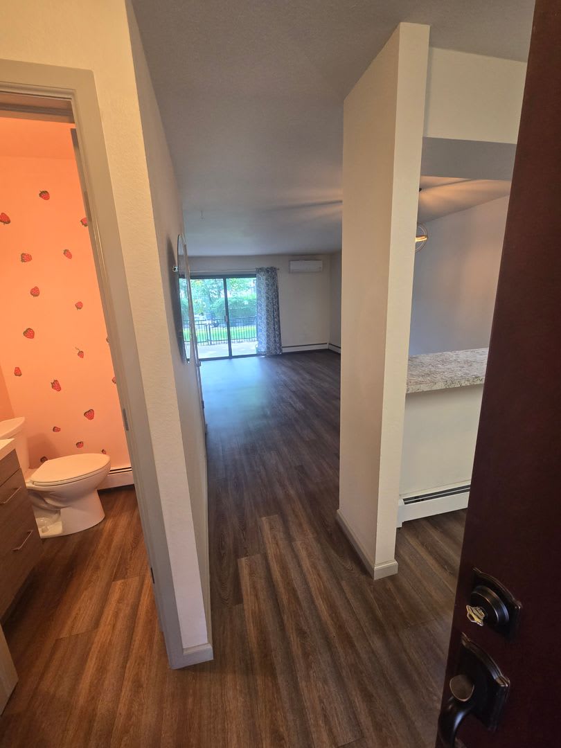Cute 3 Bedroom Townhome In Adriel Hills Now Available Great Location Community – photo 5