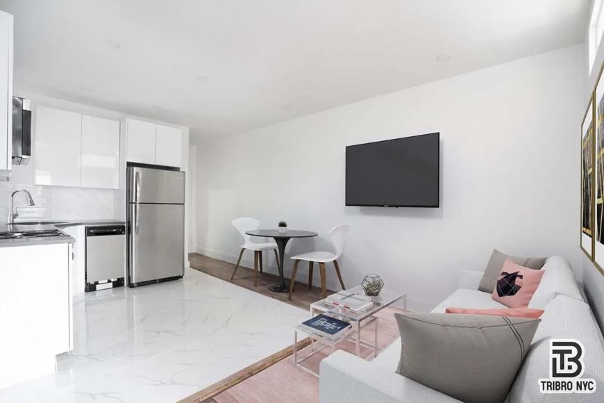 1717 east 8th street – photo 4