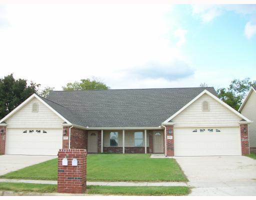 ***810 Baker – photo 1
