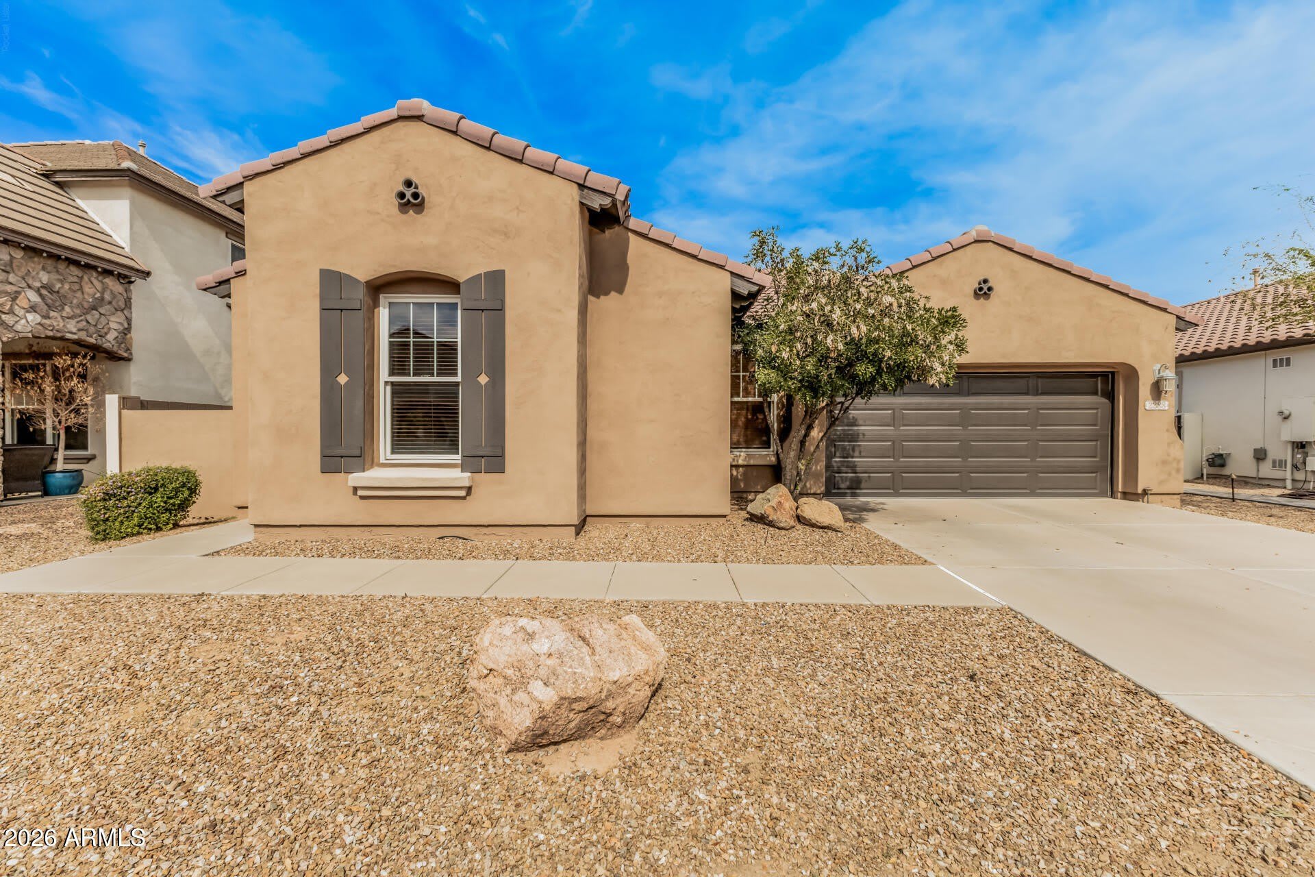 2288 E WISTERIA Drive – photo 1