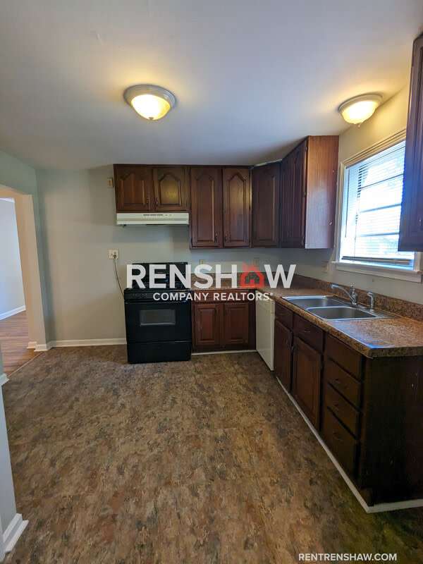 1887 N Graham St – photo 5