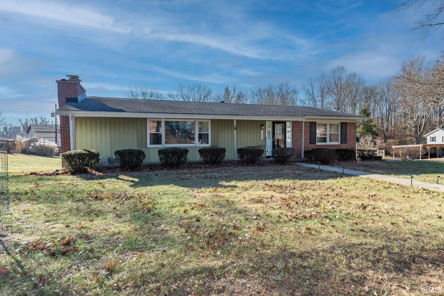 1900 Windsor Drive – photo 3