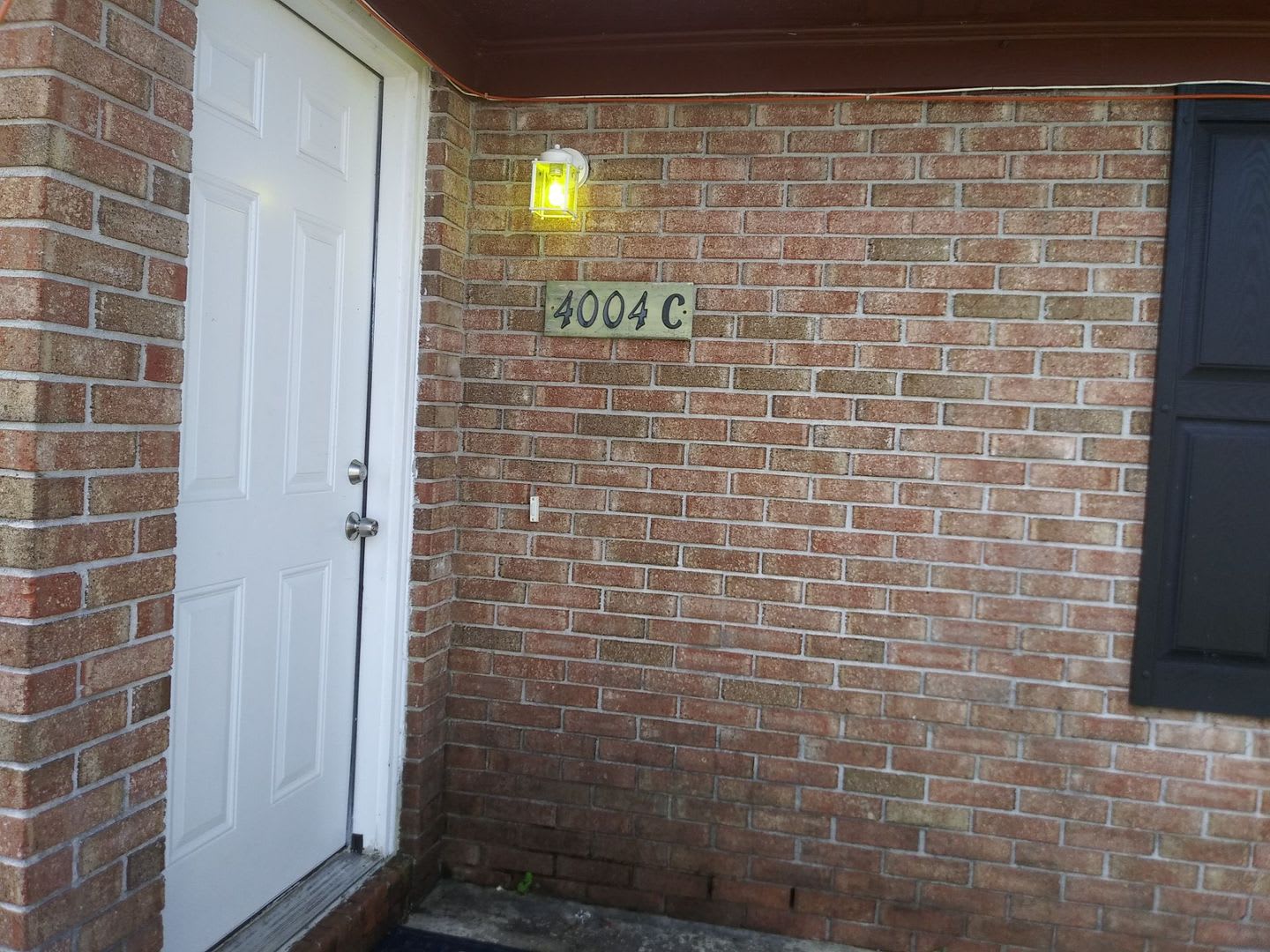 Efficient 2 Bed 1 Bath Duplex Unit In Springfield W Easy Access To Tyndall Afb Special 1 2 Off First Month S Rent – photo 2